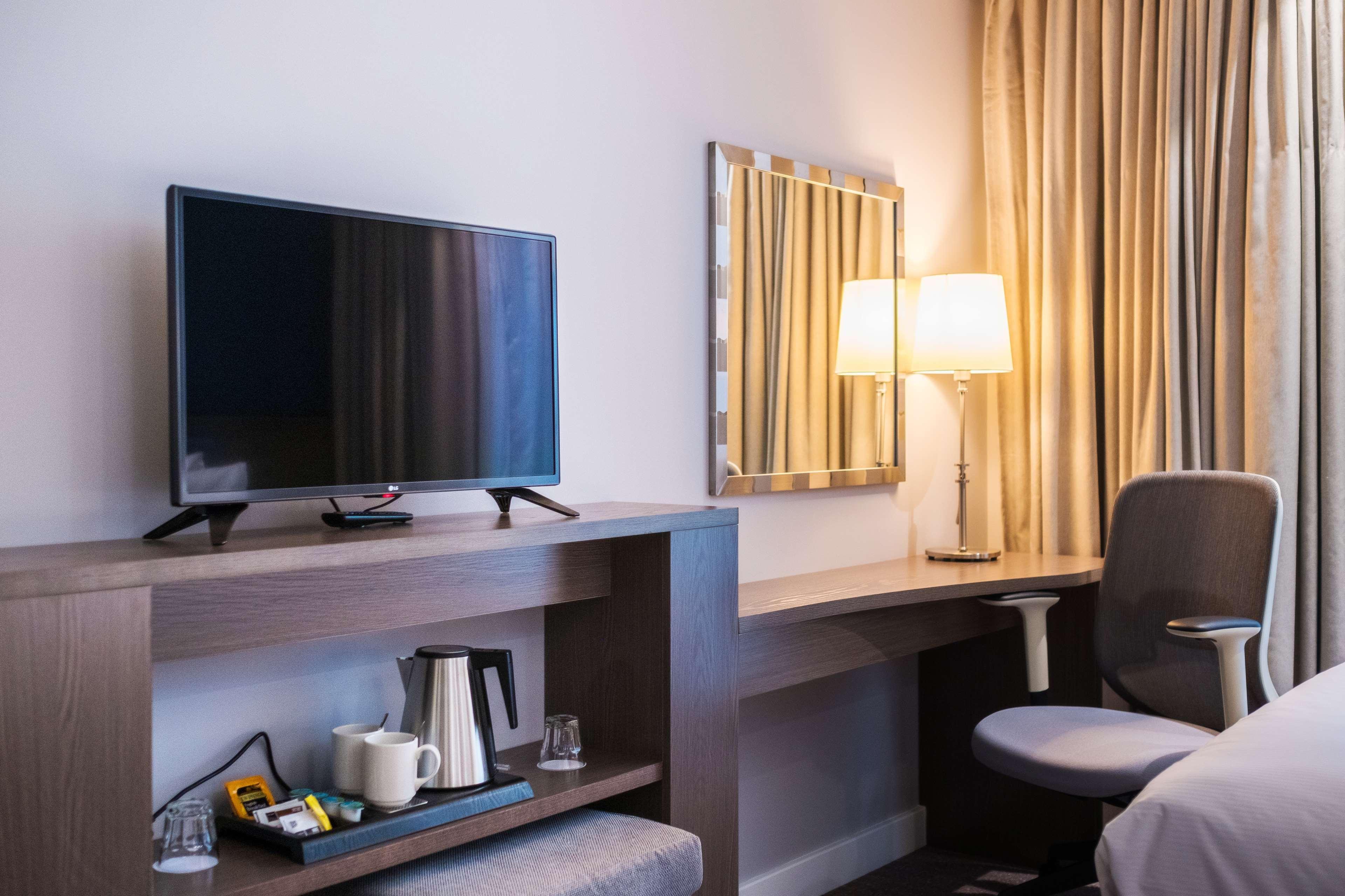 Hampton By Hilton Aberdeen Airport Дайс Екстер'єр фото